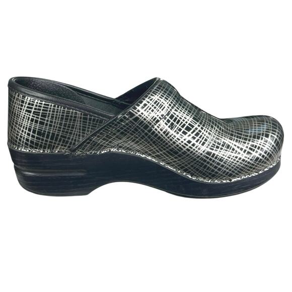 Dansko Women’s Professional Silver Black Slip On Clog Size 38 US 7.5/8 - Picture 4 of 11
